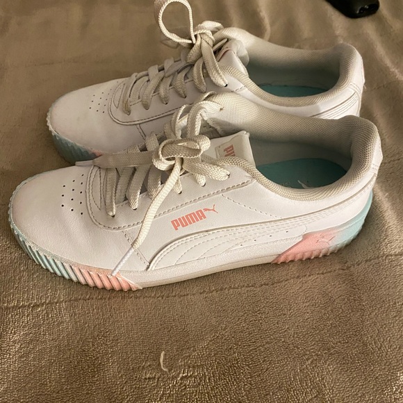 Puma - Picture 2 of 3